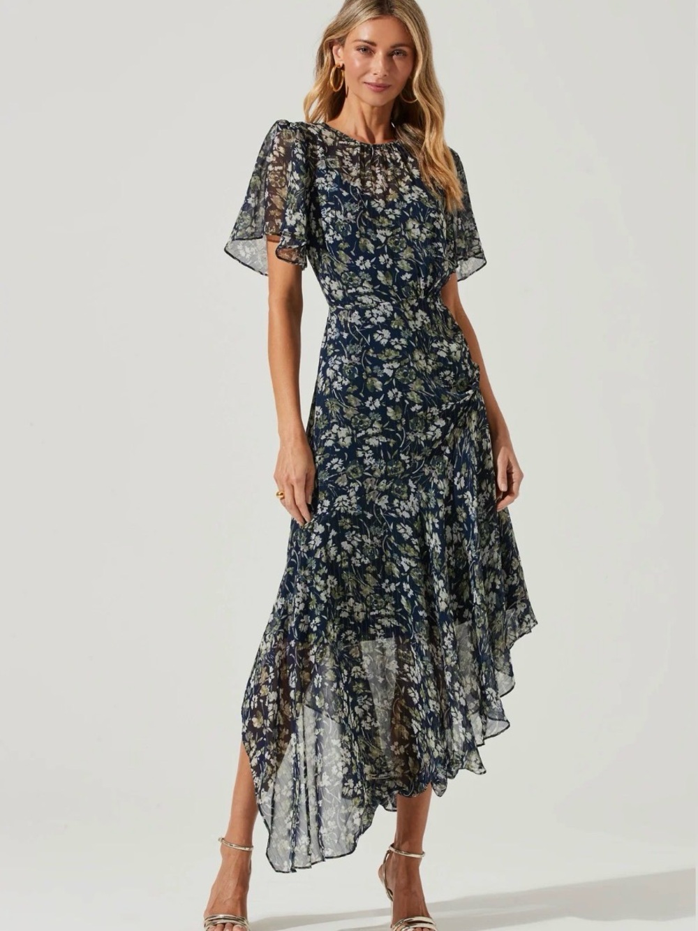 Revolve Astr the label FlutterSleeve Floral Asymmetric MaxiDress sizeS navy blue